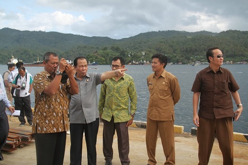 Kemenko Perekonomian RI Tinjau Kondisi Pelabuhan Bitung